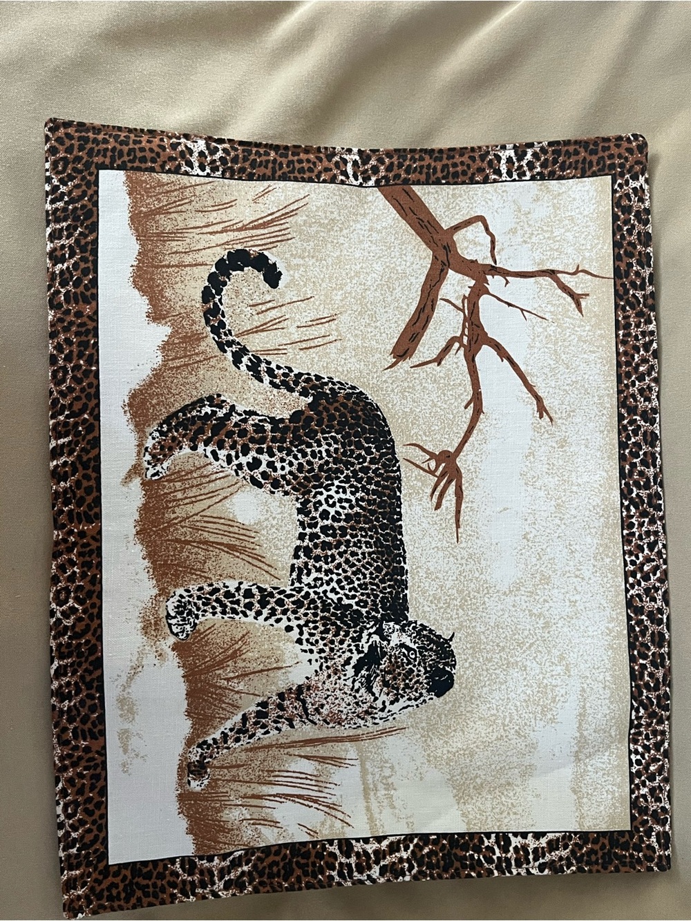 6 African Animal Print Placemats. Interchangeable. Like new. - Picture 12 of 13